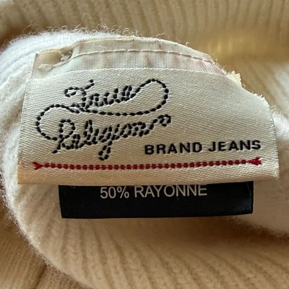 True Religion cap - Picture 3 of 6